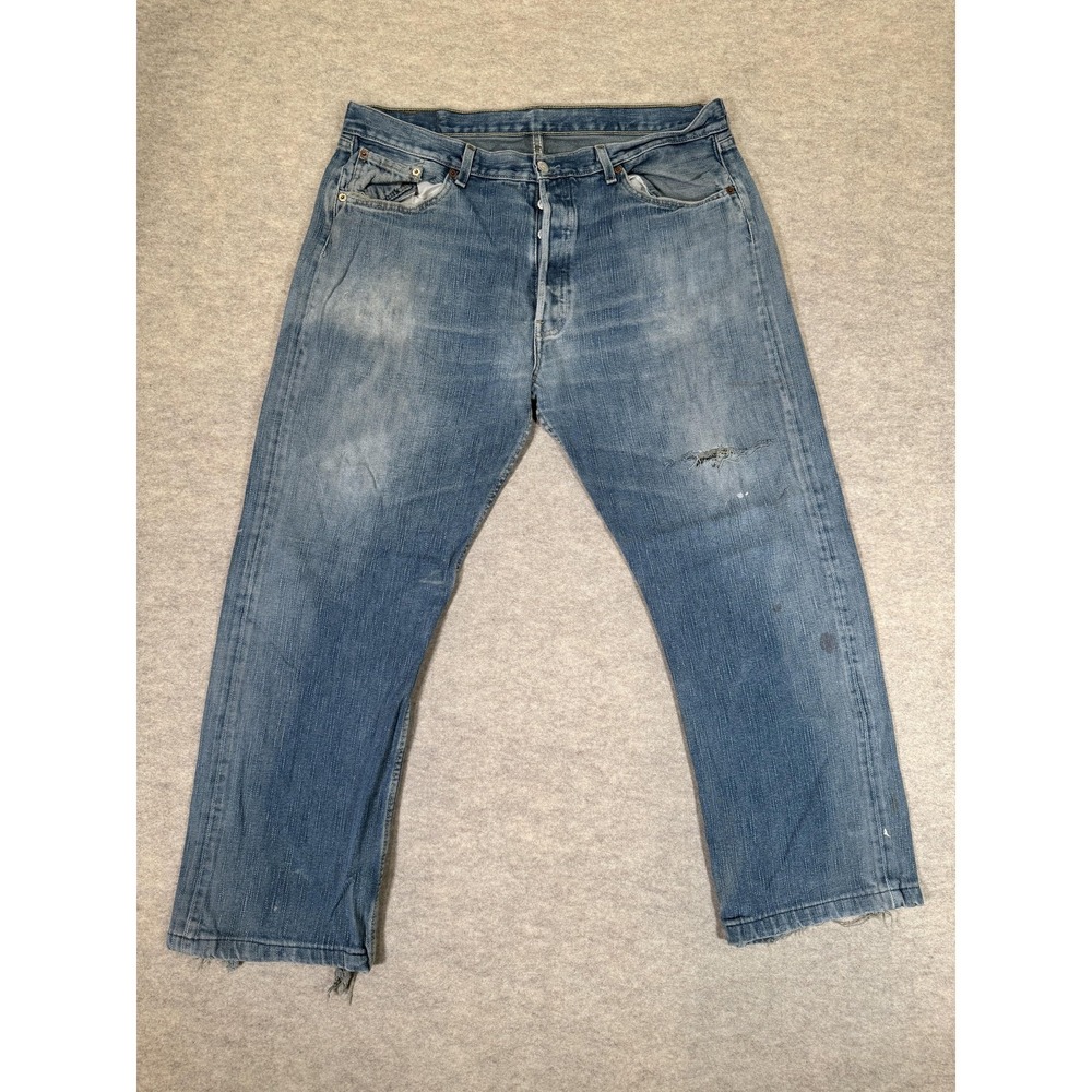 Levis 501 Jeans Mens 34x32 Medium Wash Blue Straight Leg Button Fly Distressed